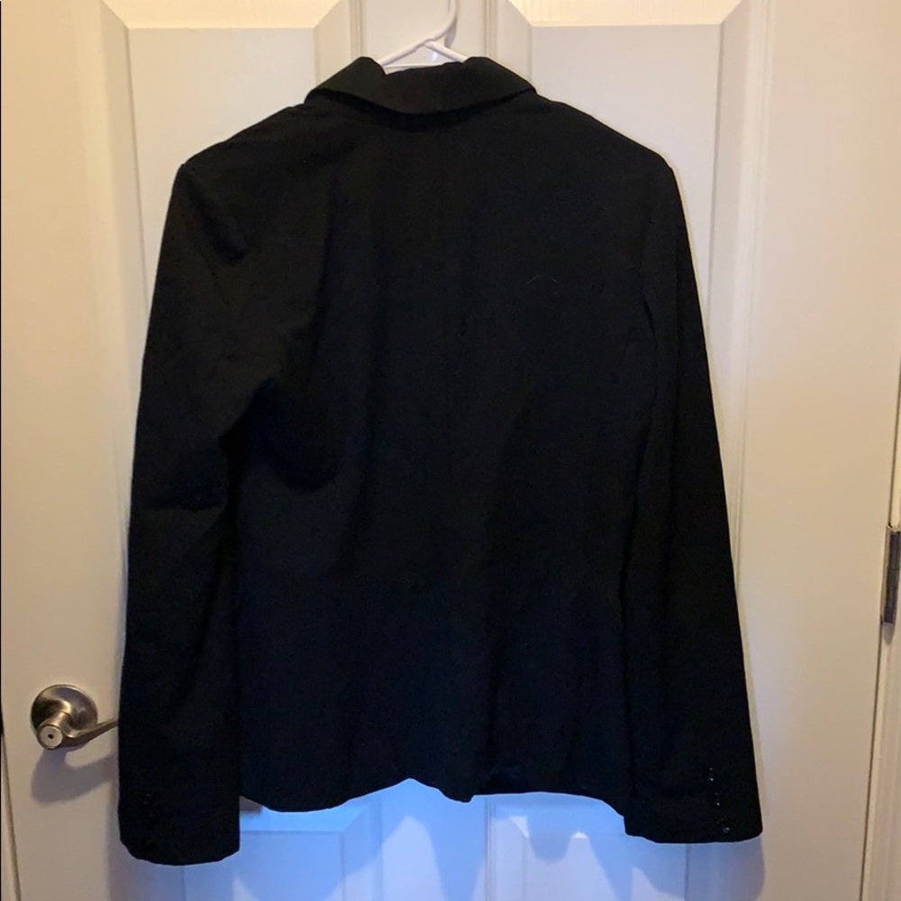 One button jacket - Picture 3 of 3